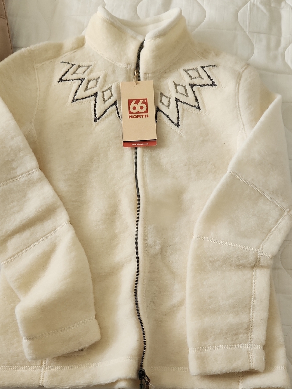66°North Women's Cream Zip-Front Fleece Jacket (Says L But Fits M Too)